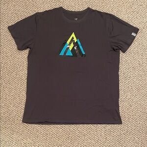 Arc'teryx Men's Charcoal Tee with Triangular Design